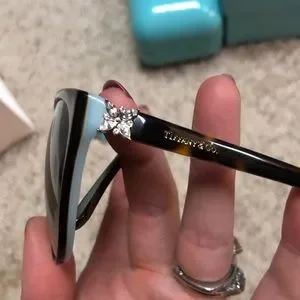 Tiffany & Co. | Accessories | Tiffany Co 58mm Polarized Cat  display picture 3